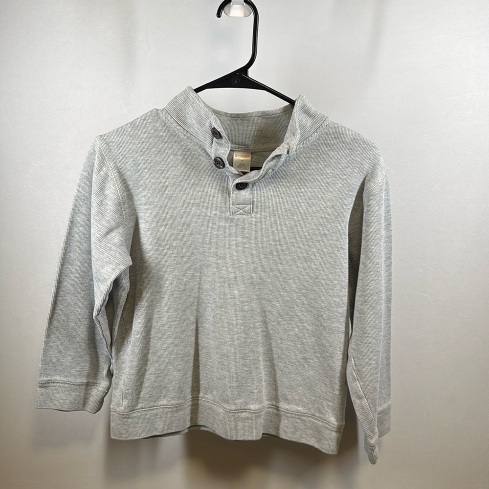Gymboree Gray Sweatshirt. Size 10. Super soft shirt. Will keep your kid warm!